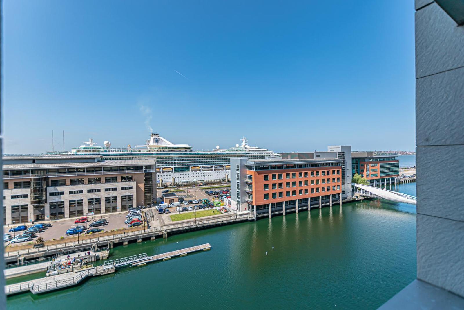 Novu Apartments Liverpool Waterfront Bagian luar foto