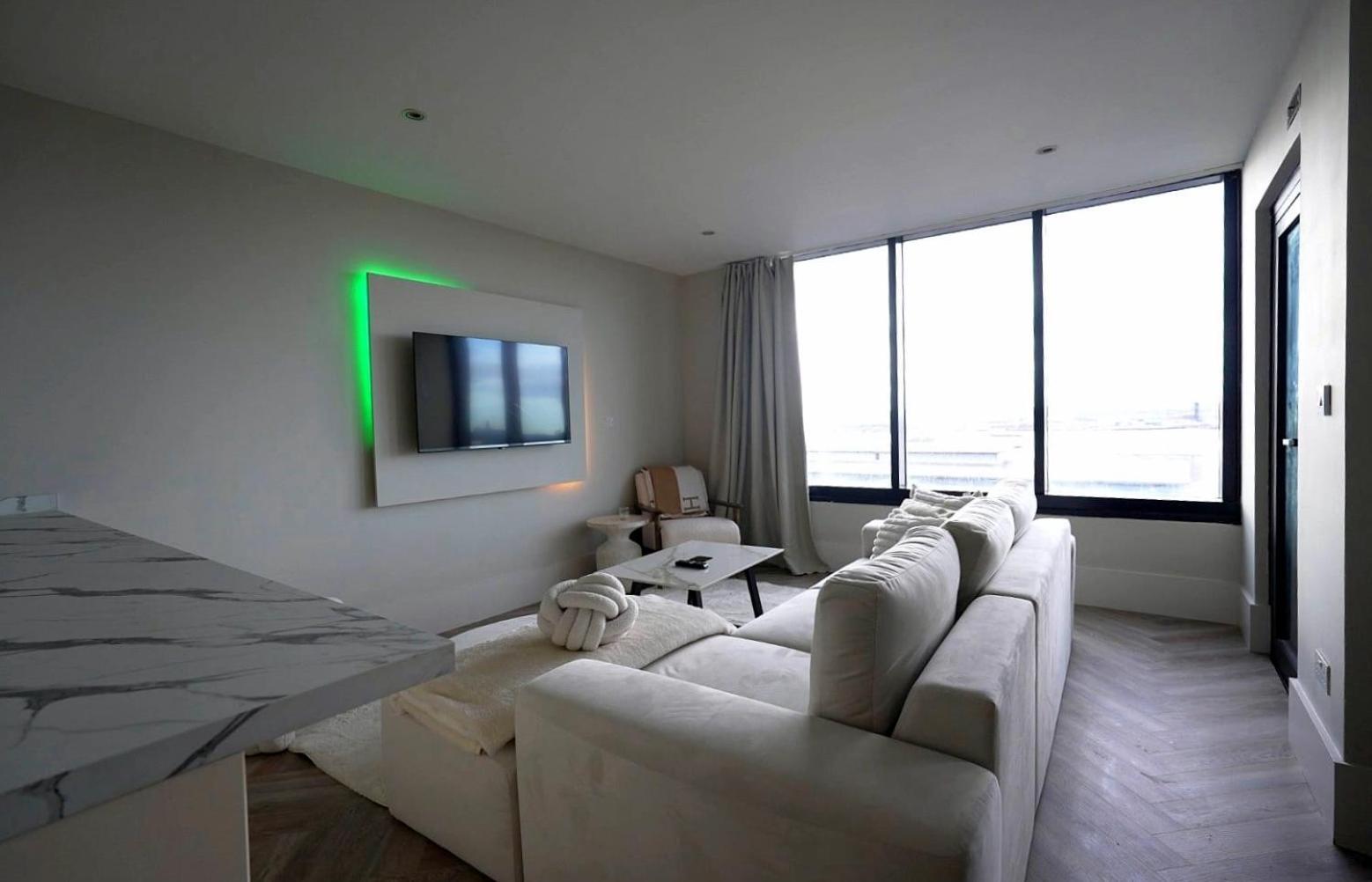 Novu Apartments Liverpool Waterfront Bagian luar foto